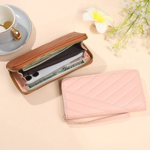 $10 ADD ON ITEM - Brown Quilted Faux Leather Wallet Clutch Zip Around Wristlet - Picture 4 of 5